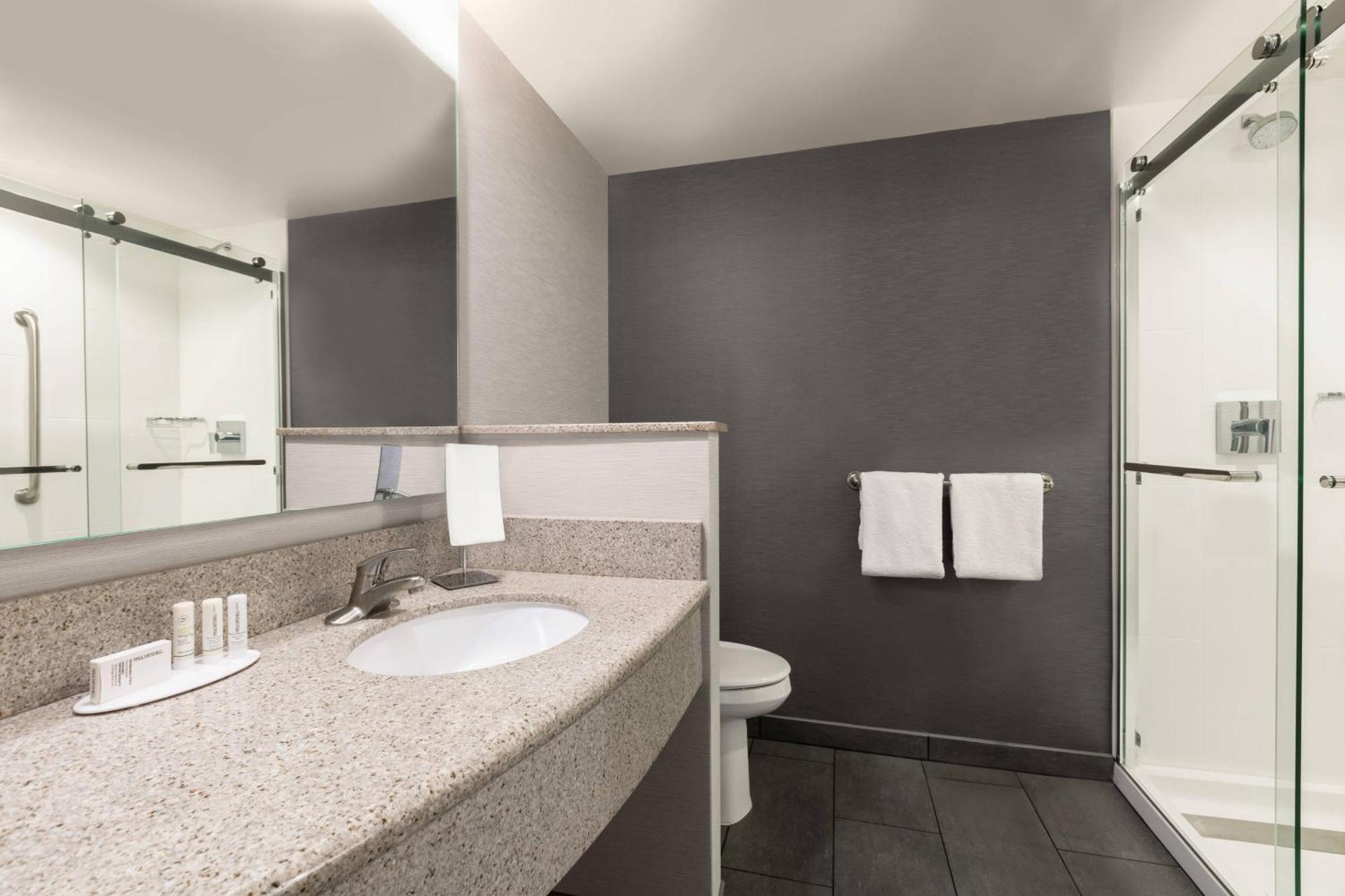 מלון Fertility Courtyard Lancaster מראה חיצוני תמונה
